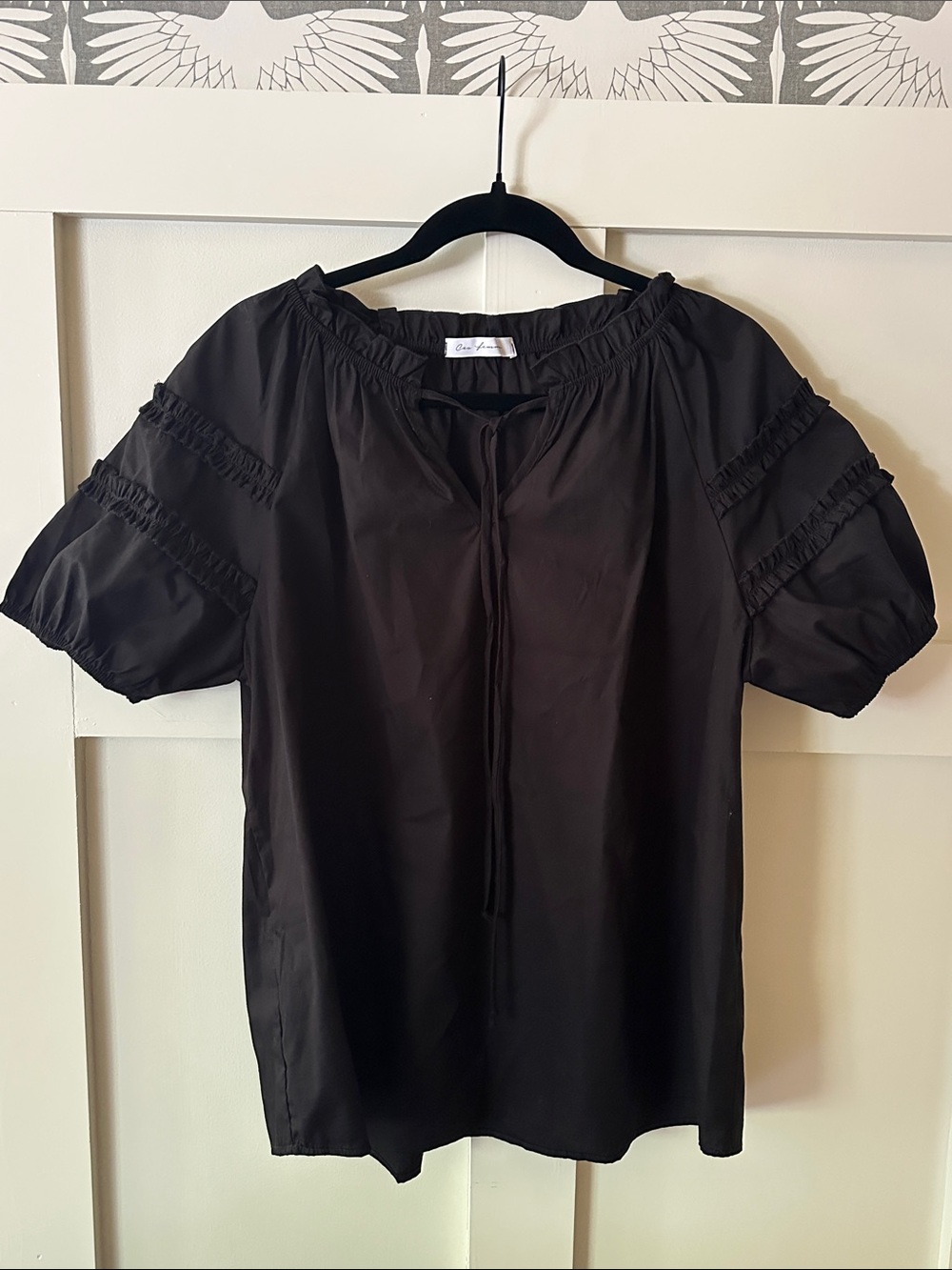 Ces Femme Black Ruffle-Trim Short Sleeve Peasant Blouse